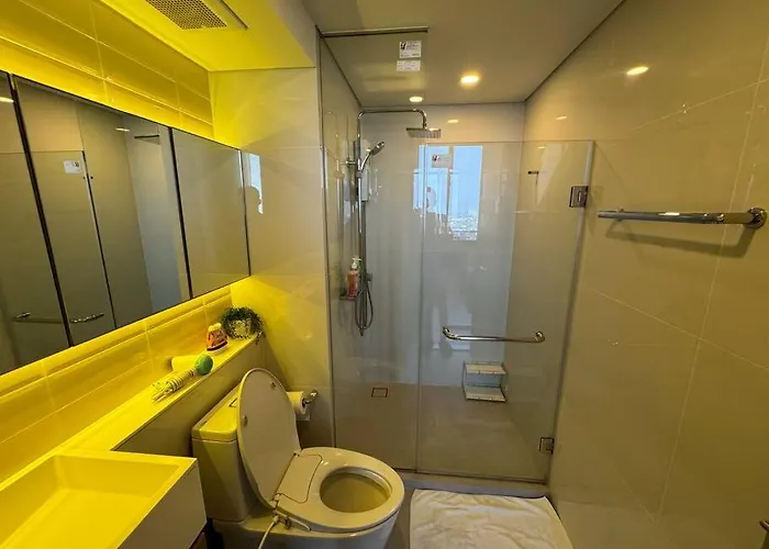 Sukhumvit 87 游泳池健身房 酒吧 餐厅 办公区等一体公寓 アパート *